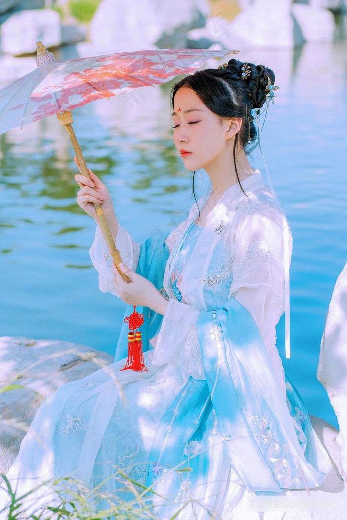 脱衣秀 相关